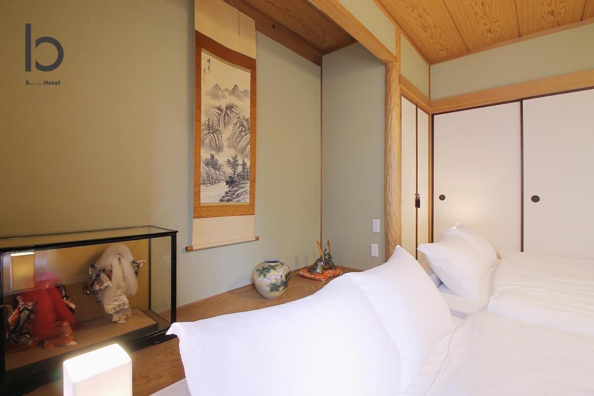 Hanagin - 3 Bedroom Japanese Apartment For 11 People 201 Хіросіма Екстер'єр фото