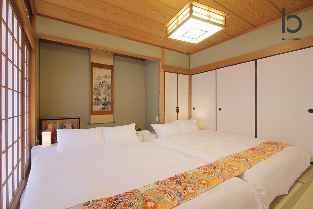 Hanagin - 3 Bedroom Japanese Apartment For 11 People 201 Хіросіма Екстер'єр фото