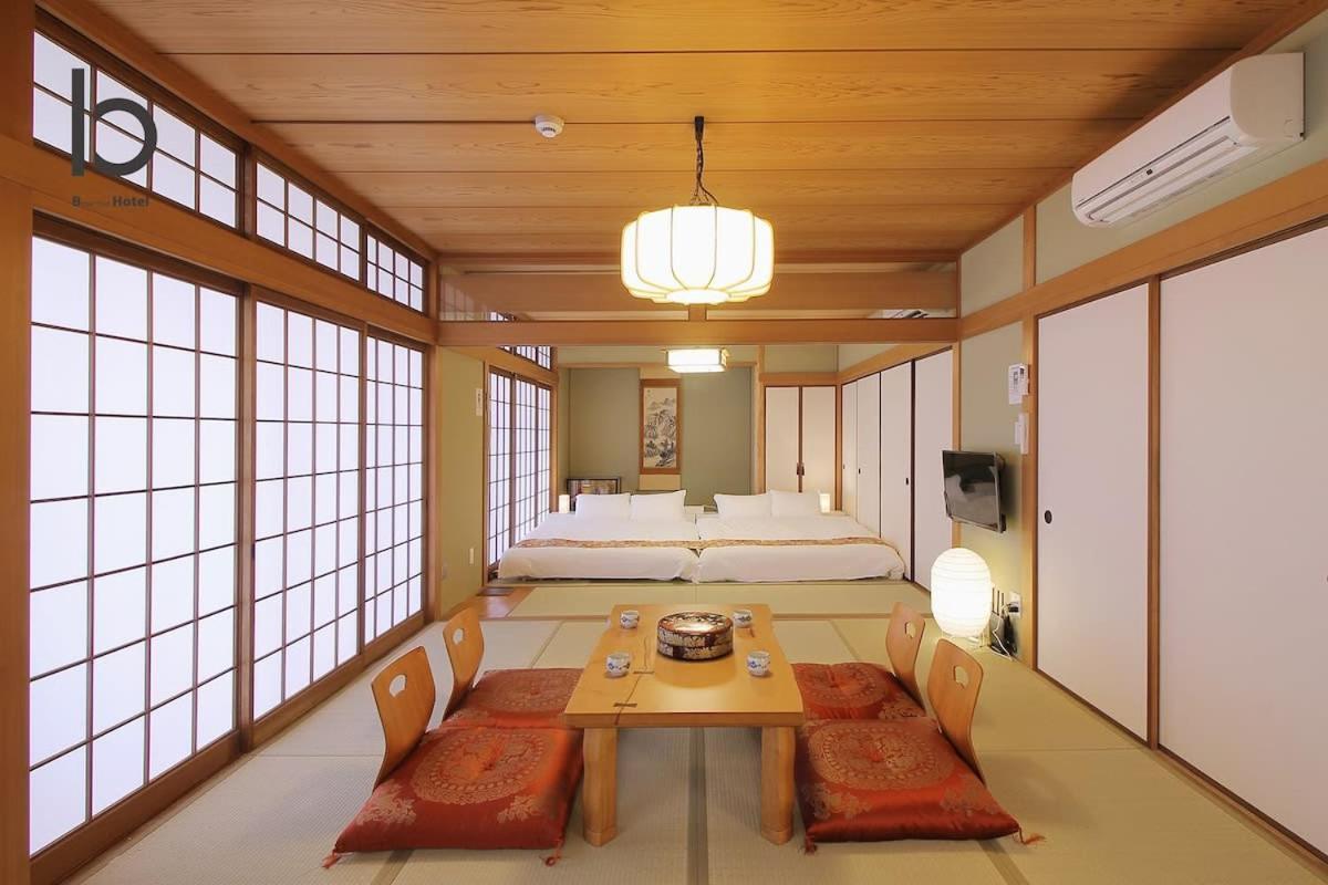 Hanagin - 3 Bedroom Japanese Apartment For 11 People 201 Хіросіма Екстер'єр фото