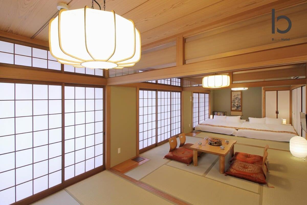 Hanagin - 3 Bedroom Japanese Apartment For 11 People 201 Хіросіма Екстер'єр фото
